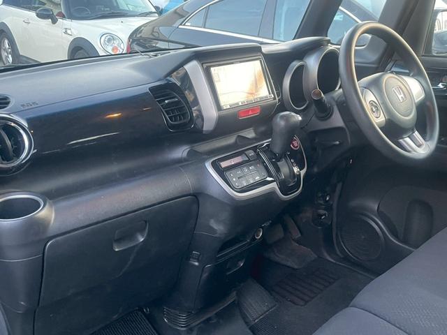 N-BOX+ G・Lパッケージ ナビ/テレビ/Bモニター/ETC/ドラレコ/両側電動スライドドア/スマートプッシュスタート/横滑り防止/オートライト/スペアキー/シガーソケット/パワーウィンドウ/純正アルミ(20枚目)