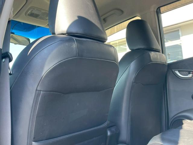 フィットシャトルハイブリッド ハイブリッド・スマートセレクションクールエディション ナビ/テレビ/Bモニター/Bluetooth/ETC/ドライブレコーダー/シートヒーター/横滑り防止/パドルシフト/オートライト/シガーソケット/パワーウィンドウ/社外アルミ(29枚目)