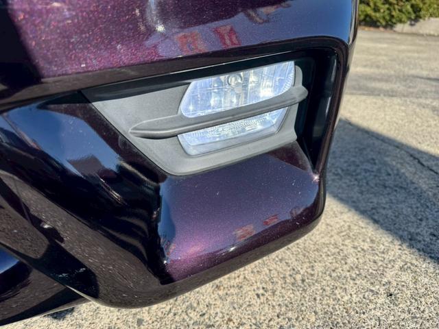 ヴェルファイア ２．４Ｚ　プラチナセレクションＩＩ　タイプゴールド　ナビ／Ｂモニター／両側電動スライドドア／ＥＴＣ／ドライブレコーダー／スマートプッシュスタート／横滑り防止／オートライト／電格ミラー／パワーウィンドウ／純正アルミホイール（16枚目）