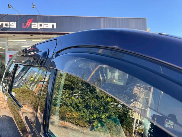 ヴェルファイア ２．４Ｚ　プラチナセレクションＩＩ　タイプゴールド　ナビ／Ｂモニター／両側電動スライドドア／ＥＴＣ／ドライブレコーダー／スマートプッシュスタート／横滑り防止／オートライト／電格ミラー／パワーウィンドウ／純正アルミホイール（19枚目）