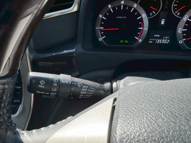 ヴェルファイア ２．４Ｚ　プラチナセレクションＩＩ　タイプゴールド　ナビ／Ｂモニター／両側電動スライドドア／ＥＴＣ／ドライブレコーダー／スマートプッシュスタート／横滑り防止／オートライト／電格ミラー／パワーウィンドウ／純正アルミホイール（37枚目）