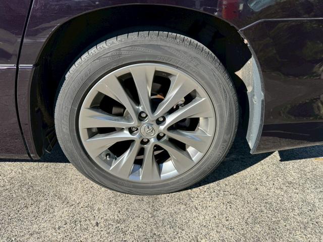 ヴェルファイア ２．４Ｚ　プラチナセレクションＩＩ　タイプゴールド　ナビ／Ｂモニター／両側電動スライドドア／ＥＴＣ／ドライブレコーダー／スマートプッシュスタート／横滑り防止／オートライト／電格ミラー／パワーウィンドウ／純正アルミホイール（45枚目）