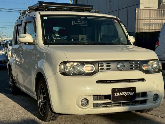 キューブ １５Ｘ　Ｍセレクション　社外ナビ／社外１５インチアルミホイール／ＨＩＤヘッドライト／マニュアルエアコン／ＥＴＣ／スマートキー／プッシュスタート／スペアキー／運転席助手席エアバック／ユーザー買取車（7枚目）