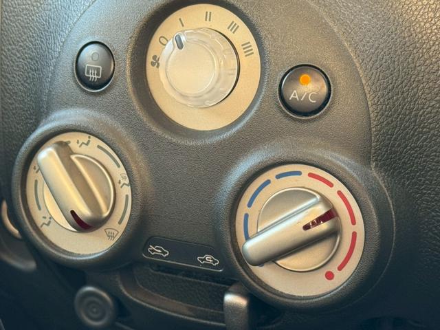 キューブ １５Ｘ　Ｍセレクション　社外ナビ／社外１５インチアルミホイール／ＨＩＤヘッドライト／マニュアルエアコン／ＥＴＣ／スマートキー／プッシュスタート／スペアキー／運転席助手席エアバック／ユーザー買取車（38枚目）