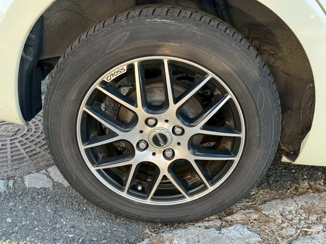 キューブ １５Ｘ　Ｍセレクション　社外ナビ／社外１５インチアルミホイール／ＨＩＤヘッドライト／マニュアルエアコン／ＥＴＣ／スマートキー／プッシュスタート／スペアキー／運転席助手席エアバック／ユーザー買取車（51枚目）