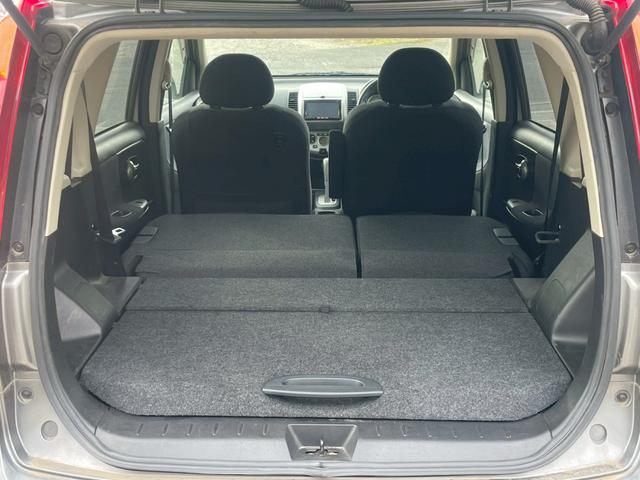 ノート １５Ｘ　ＳＶ＋プラズマ　ナビ／テレビ／Ｂモニター／Ｂｌｕｅｔｏｏｔｈ／ＥＴＣ／オートエアコン／電格ミラー／レベライザー／シガーソケット／パワーウィンドウ／パワーステアリング／スマートキー／エアバック（31枚目）