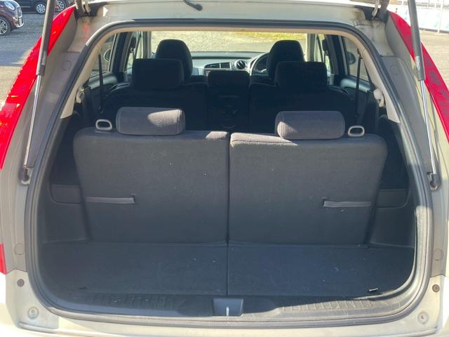 ストリーム ＲＳＺ　ナビ／Ｂモニター／ＥＴＣ／パドルシフト／クルーズコントロール／オートライト／電格ミラー／パワーウィンドウ／パワーステアリング／シガーソケット／スペアキー／純正アルミホイール（32枚目）