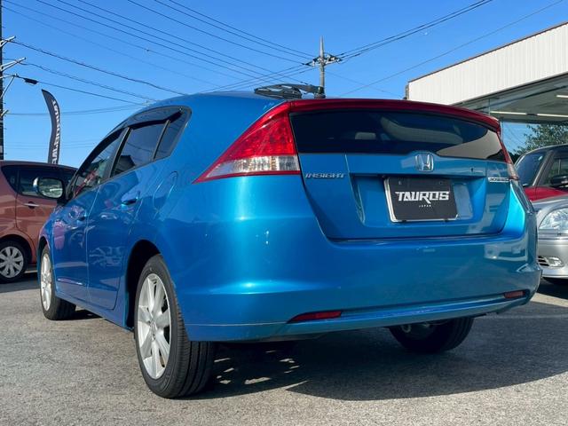 インサイト ＬＳ　ナビ／テレビ／Ｂモニター／ＥＴＣ／パドルシフト／横滑り防止／オートエアコン／オートライト／電格ミラー／パワーウィンドウ／シガーソケット／スペアキー／純正アルミホイール（11枚目）