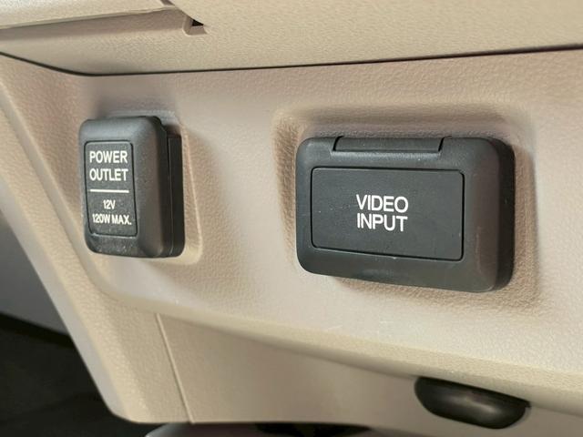 インサイト ＬＳ　ナビ／テレビ／Ｂモニター／ＥＴＣ／パドルシフト／横滑り防止／オートエアコン／オートライト／電格ミラー／パワーウィンドウ／シガーソケット／スペアキー／純正アルミホイール（47枚目）