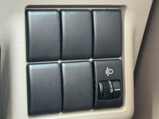 パレット Ｌ　社外ナビ／ＴＶ／ＨＩＤヘッドライト／マニュアルエアコン／ＥＴＣ／スマートキー／プッシュスタート／運転席助手席エアバック／スペアキー（40枚目）