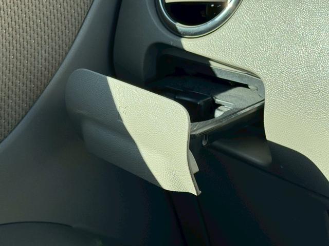 パレット Ｌ　社外ナビ／ＴＶ／ＨＩＤヘッドライト／マニュアルエアコン／ＥＴＣ／スマートキー／プッシュスタート／運転席助手席エアバック／スペアキー（44枚目）