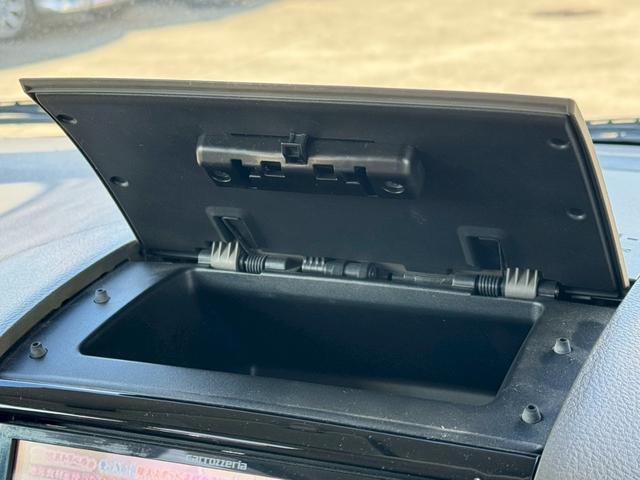 パレット Ｌ　社外ナビ／ＴＶ／ＨＩＤヘッドライト／マニュアルエアコン／ＥＴＣ／スマートキー／プッシュスタート／運転席助手席エアバック／スペアキー（45枚目）