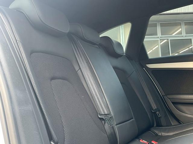A4アバント 2.0TFSIクワトロスポーツ Sラインパッケージ サンルーフ/ナビ/Bモニター/Bluetooth/ETC/ドライブレコーダー/パドルシフト/クルーズコントロール/パワーシート/ハーフレザー/オートライト/スペアキー/純正アルミホイール(24枚目)