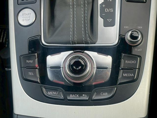 A4アバント 2.0TFSIクワトロスポーツ Sラインパッケージ サンルーフ/ナビ/Bモニター/Bluetooth/ETC/ドライブレコーダー/パドルシフト/クルーズコントロール/パワーシート/ハーフレザー/オートライト/スペアキー/純正アルミホイール(45枚目)