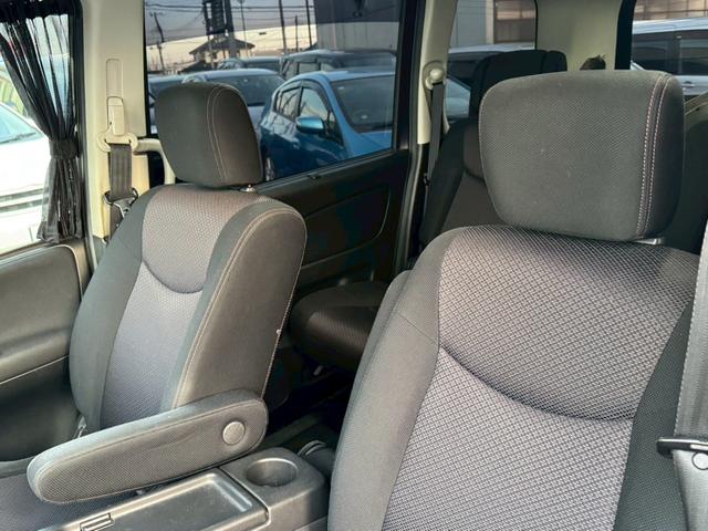 セレナ ハイウェイスター　Ｖセレクション　社外エアロ／バックカメラ／フルセグＴＶ／フリップダウンモニター／純正アルミホイール／ＬＥＤヘッドライト／ＥＴＣ／社外マフラー／社外車高調／タワーバー／シーケンシャルウインカー／レーダー／社外グリル（23枚目）