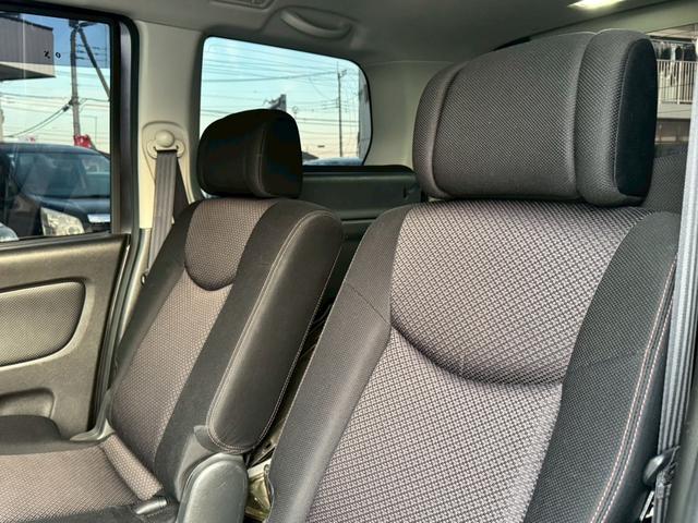 セレナ ハイウェイスター　Ｖセレクション　社外エアロ／バックカメラ／フルセグＴＶ／フリップダウンモニター／純正アルミホイール／ＬＥＤヘッドライト／ＥＴＣ／社外マフラー／社外車高調／タワーバー／シーケンシャルウインカー／レーダー／社外グリル（29枚目）