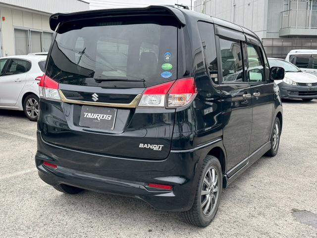 ソリオバンディット Ｊスタイル　社外ナビ／バックカメラ／両側電動スライドドア／ＴＶ／ＨＩＤヘッドライト／社外１５インチアルミホイール／オートマニュアルエアコン／ＥＴＣ　／スマートキー／プッシュスタート（9枚目）