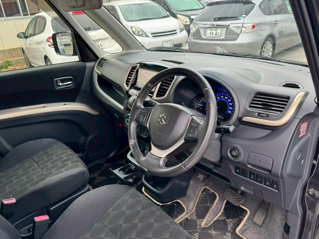 ソリオバンディット Ｊスタイル　社外ナビ／バックカメラ／両側電動スライドドア／ＴＶ／ＨＩＤヘッドライト／社外１５インチアルミホイール／オートマニュアルエアコン／ＥＴＣ　／スマートキー／プッシュスタート（15枚目）