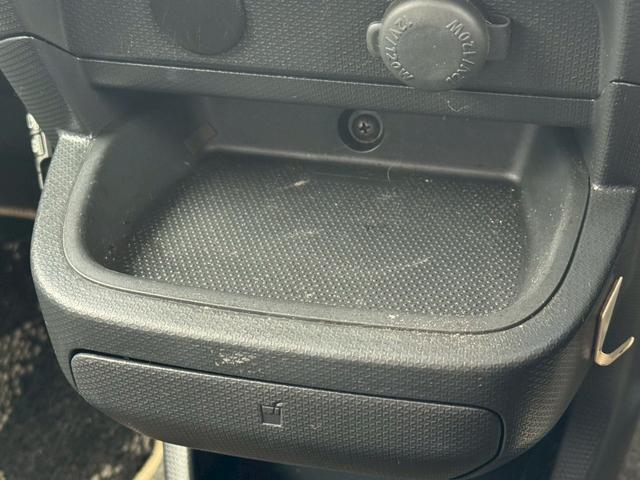 ソリオバンディット Ｊスタイル　社外ナビ／バックカメラ／両側電動スライドドア／ＴＶ／ＨＩＤヘッドライト／社外１５インチアルミホイール／オートマニュアルエアコン／ＥＴＣ　／スマートキー／プッシュスタート（45枚目）