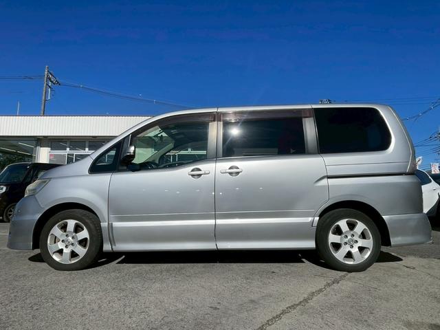 セレナ ハイウェイスター Vセレクション ナビ/テレビ/フリップダウンモニター/ETC/両側電動スライドドア/オートエアコン/電動格納ミラー/パワーウィンドウ/パワーステアリング/シガーソケット/純正アルミホイール(12枚目)