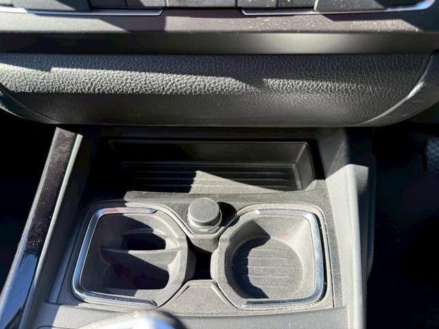 １シリーズ １１６ｉ　スポーツ　ＥＴＣ／スペアキー／スマートプッシュスタート／オートエアコン／オートライト／パワーウィンドウ／パワーステアリング／エアバック／ドリンクホルダー／純正アルミホイール（36枚目）