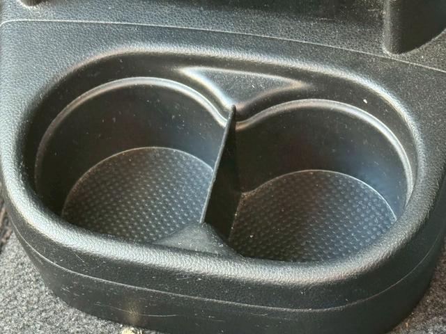 ミラココア ココアＸスペシャル　ナビ／テレビ／ラジオ／マニュアルエアコン／パワーウィンドウ／パワーステアリング／レベライザー／シガーソケット／ドリンクホルダー／エアバック／バイザー／社外アルミホイール（45枚目）