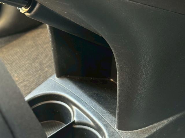 ミラココア ココアＸスペシャル　ナビ／テレビ／ラジオ／マニュアルエアコン／パワーウィンドウ／パワーステアリング／レベライザー／シガーソケット／ドリンクホルダー／エアバック／バイザー／社外アルミホイール（48枚目）