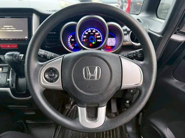 N-BOXカスタム G・Lパッケージ ユーザー買取車/ナビ/両側電動スライドドア/スマートキー/プッシュスタート/純正14インチアルミホイール/HIDヘッドライト/運転席助手席エアバック/スペアキー(31枚目)