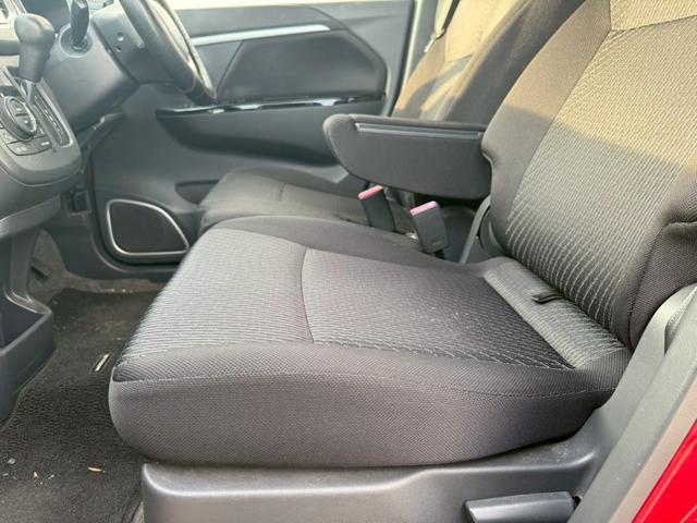 ワゴンＲスティングレー Ｘ　ユーザー買取車／バックカメラ／ＴＶ／スマートキー／プッシュスタート／純正１４インチアルミホイール／ＥＴＣ／オートマニュアルエアコン／運転席助手席エアバック（22枚目）