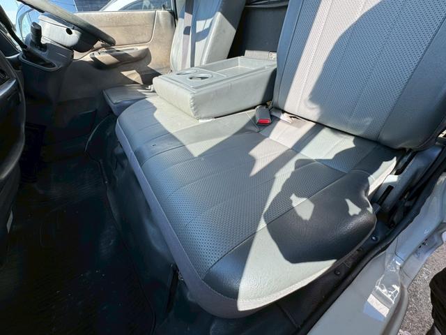 バネットバン ＤＸ　ユーザー買取車／オートマニュアルエアコン／ＥＴＣ／パワーウインドウ／スペアタイヤ／運転席助手席エアバック（32枚目）