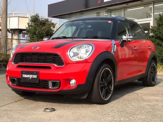 ＭＩＮＩ クーパーＳ　クロスオーバー　禁煙車／プッシュスタート／純正１８インチＡＷ／ＥＴＣ／オートエアコン／シガーソケット／ツートンカラー／ルーフレール（2枚目）