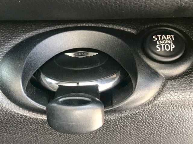 ＭＩＮＩ クーパーＳ　クロスオーバー　禁煙車／プッシュスタート／純正１８インチＡＷ／ＥＴＣ／オートエアコン／シガーソケット／ツートンカラー／ルーフレール（33枚目）