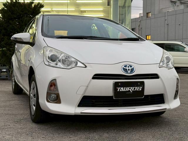 アクア Ｌ　社外ナビ／純正１７インチアルミホイール／バックカメラ／ＬＥＤヘッドライト／オートマニュアルエアコン／ＥＴＣ／ユーザー買取車両／ワンオーナー車／スマートキー／エアバック（6枚目）