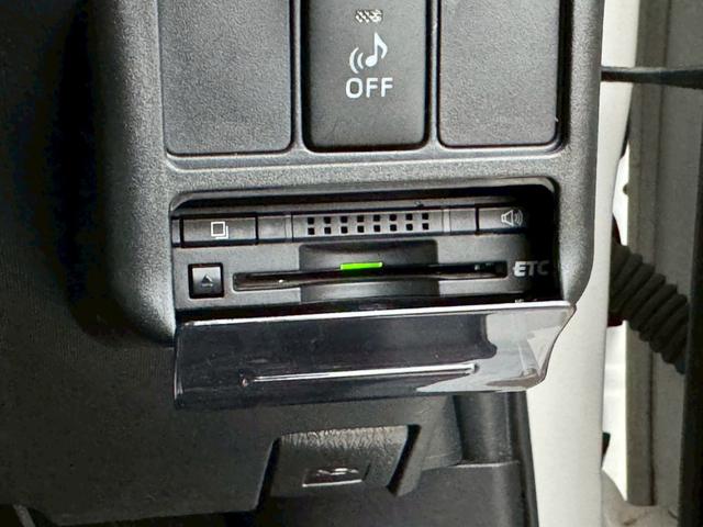 アクア Ｌ　社外ナビ／純正１７インチアルミホイール／バックカメラ／ＬＥＤヘッドライト／オートマニュアルエアコン／ＥＴＣ／ユーザー買取車両／ワンオーナー車／スマートキー／エアバック（48枚目）