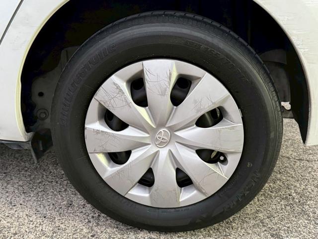 アクア Ｌ　社外ナビ／純正１７インチアルミホイール／バックカメラ／ＬＥＤヘッドライト／オートマニュアルエアコン／ＥＴＣ／ユーザー買取車両／ワンオーナー車／スマートキー／エアバック（49枚目）