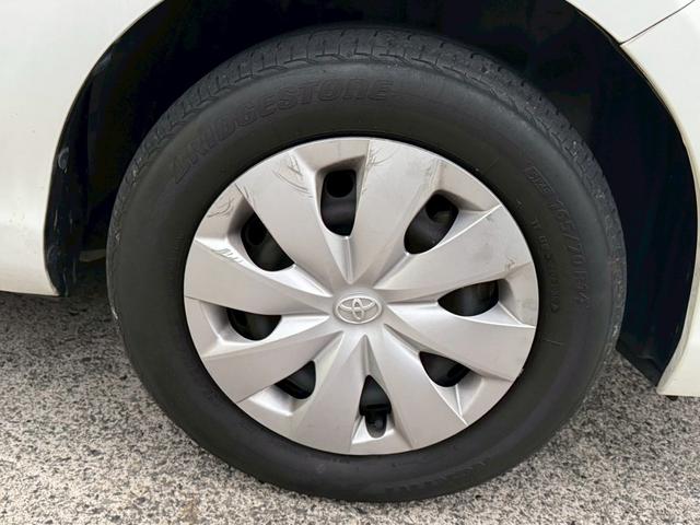 アクア Ｌ　社外ナビ／純正１７インチアルミホイール／バックカメラ／ＬＥＤヘッドライト／オートマニュアルエアコン／ＥＴＣ／ユーザー買取車両／ワンオーナー車／スマートキー／エアバック（51枚目）