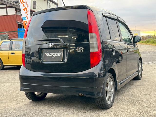 ライフ Ｆターボ　ナビ　テレビ　ＥＴＣ　アクセサリーソケット　バイザー　リアワイパー　１４インチアルミホイール　オートエアコン　キーレス　パワーステアリング　パワーウィンドウ　シートリフター（11枚目）