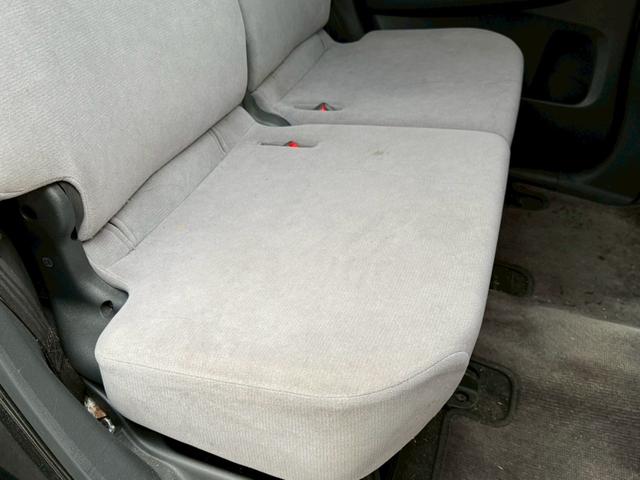 ライフ Ｆターボ　ナビ　テレビ　ＥＴＣ　アクセサリーソケット　バイザー　リアワイパー　１４インチアルミホイール　オートエアコン　キーレス　パワーステアリング　パワーウィンドウ　シートリフター（24枚目）