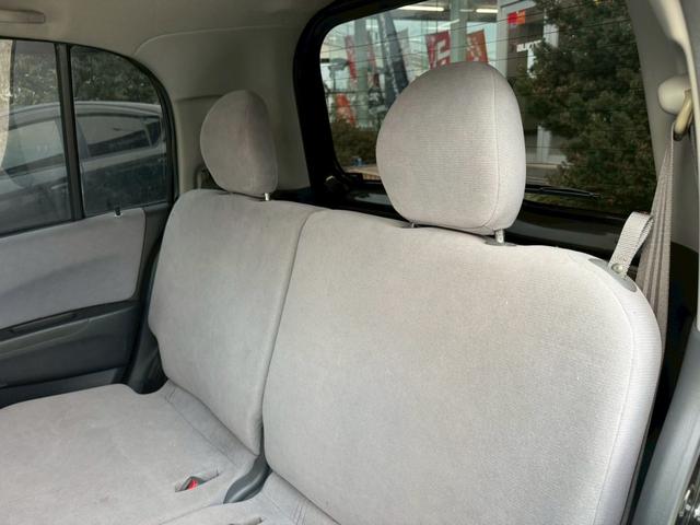 ライフ Ｆターボ　ナビ　テレビ　ＥＴＣ　アクセサリーソケット　バイザー　リアワイパー　１４インチアルミホイール　オートエアコン　キーレス　パワーステアリング　パワーウィンドウ　シートリフター（31枚目）