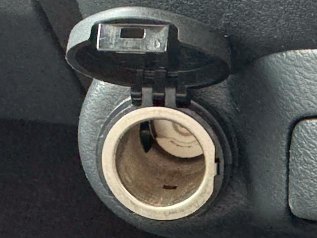 ライフ Ｆターボ　ナビ　テレビ　ＥＴＣ　アクセサリーソケット　バイザー　リアワイパー　１４インチアルミホイール　オートエアコン　キーレス　パワーステアリング　パワーウィンドウ　シートリフター（46枚目）