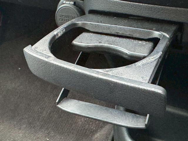 ライフ Ｆターボ　ナビ　テレビ　ＥＴＣ　アクセサリーソケット　バイザー　リアワイパー　１４インチアルミホイール　オートエアコン　キーレス　パワーステアリング　パワーウィンドウ　シートリフター（51枚目）