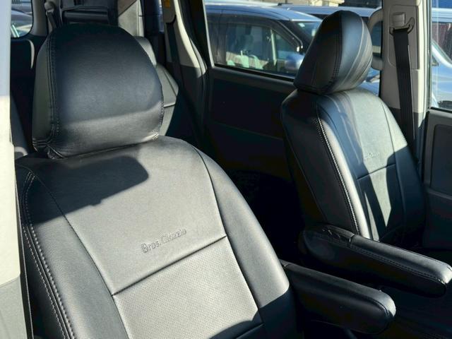 ノア X Lセレクション ナビ/バックカメラ/ワンセグTV/片側電動スライドドア/両側スライドドア/オートマニュアルエアコン/ETC/キーレスキー/運転席助手席エアバック(18枚目)