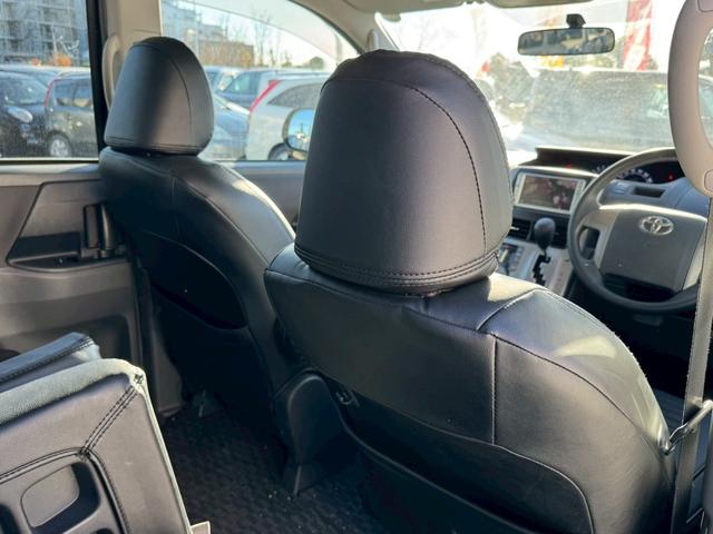 ノア X Lセレクション ナビ/バックカメラ/ワンセグTV/片側電動スライドドア/両側スライドドア/オートマニュアルエアコン/ETC/キーレスキー/運転席助手席エアバック(28枚目)