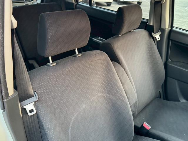 ワゴンＲ リミテッド　バックカメラ／社外１５インチアルミホイール／ＨＩＤヘッドライト／オートマニュアルエアコン／ＥＴＣ／スマートキー／プッシュスタート／運転席助手席エアバック／ドリンクホルダー（17枚目）