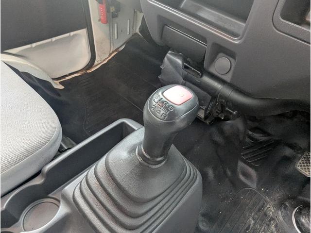 サンバートラック 　軽トラ　４ＷＤ　軽トラック　ＭＴ　エアコン（5枚目）