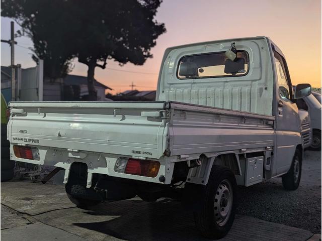 クリッパートラック 　四駆　オートマ　エアコン　軽トラック　軽トラ　４ＷＤ　ＡＴ　エアコン（2枚目）