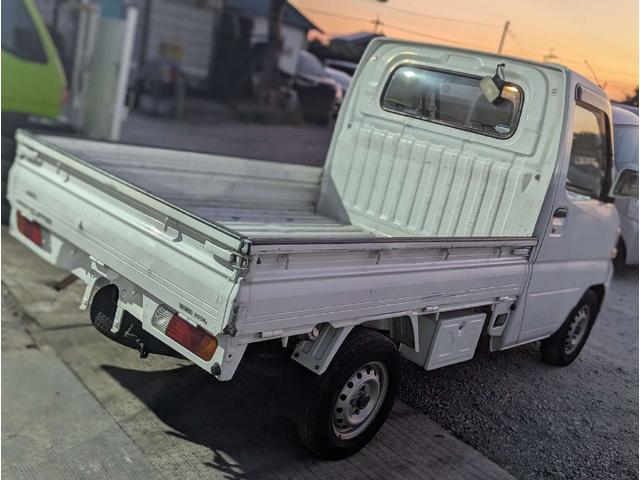 クリッパートラック 　四駆　オートマ　エアコン　軽トラック　軽トラ　４ＷＤ　ＡＴ　エアコン（3枚目）