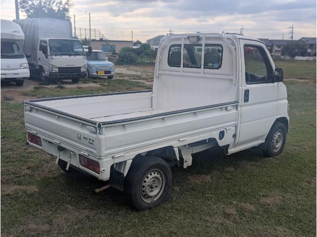 アクティトラック 　４ＷＤ　軽トラック　ＭＴ　エアコン　運転席エアバッグ（15枚目）