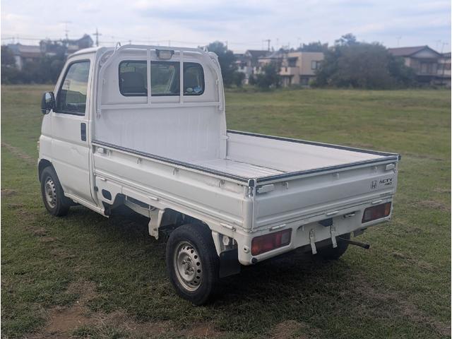 アクティトラック 　４ＷＤ　軽トラック　ＭＴ　エアコン　運転席エアバッグ（17枚目）