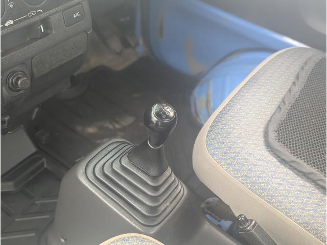 アクティトラック 　軽トラ　四駆　エアコン　パワステ　軽トラック　４ＷＤ　ＭＴ　エアコン　運転席エアバッグ（11枚目）